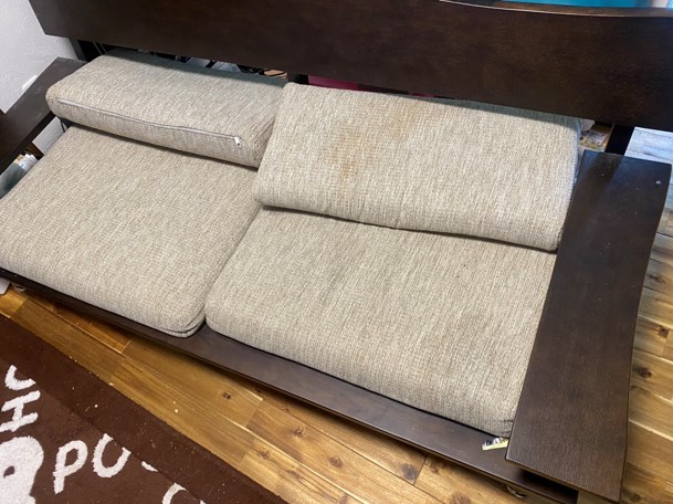 名古屋市熱田区M様の買い替えのための粗大ゴミ処分でソファの回収画像